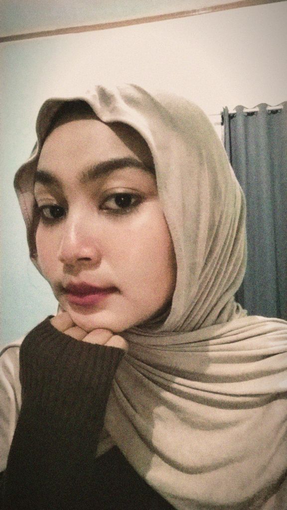 Tania Cakep Banget!!!